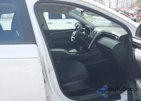 2022 Hyundai Tucson Se z USA, uszkodzony, nr VIN 5NMJACAE1NH052502